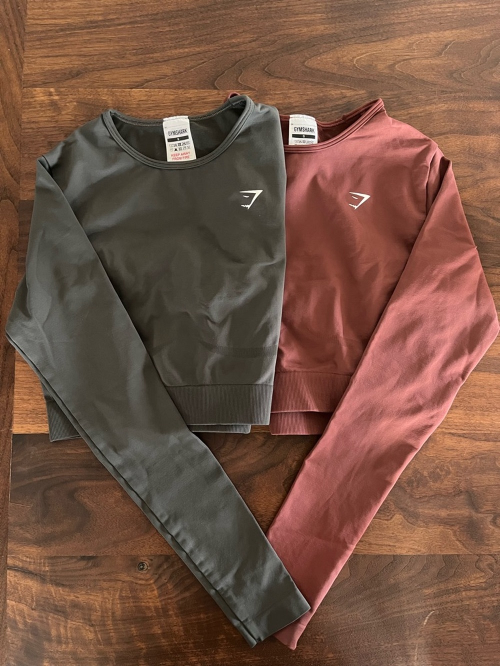 Gymshark Long Sleeve Crop Tops - Sage & Burgundy - Picture 3 of 5